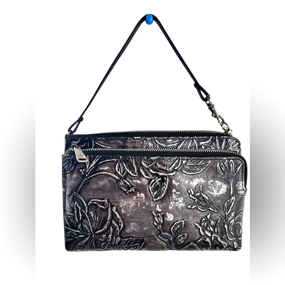 Patricia Nash Varone Black Bark Leaves Leather
Wristlet NWT
